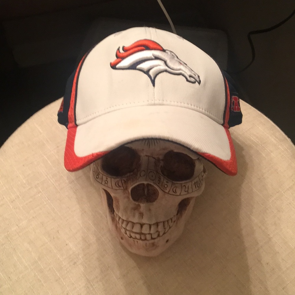 Denver broncos hat